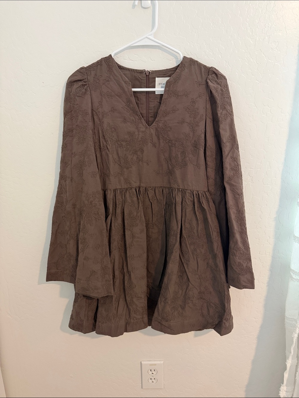 Hyacinth House/Tuckernuck Long Sleeve Brown Embroidered V-Neck Dress